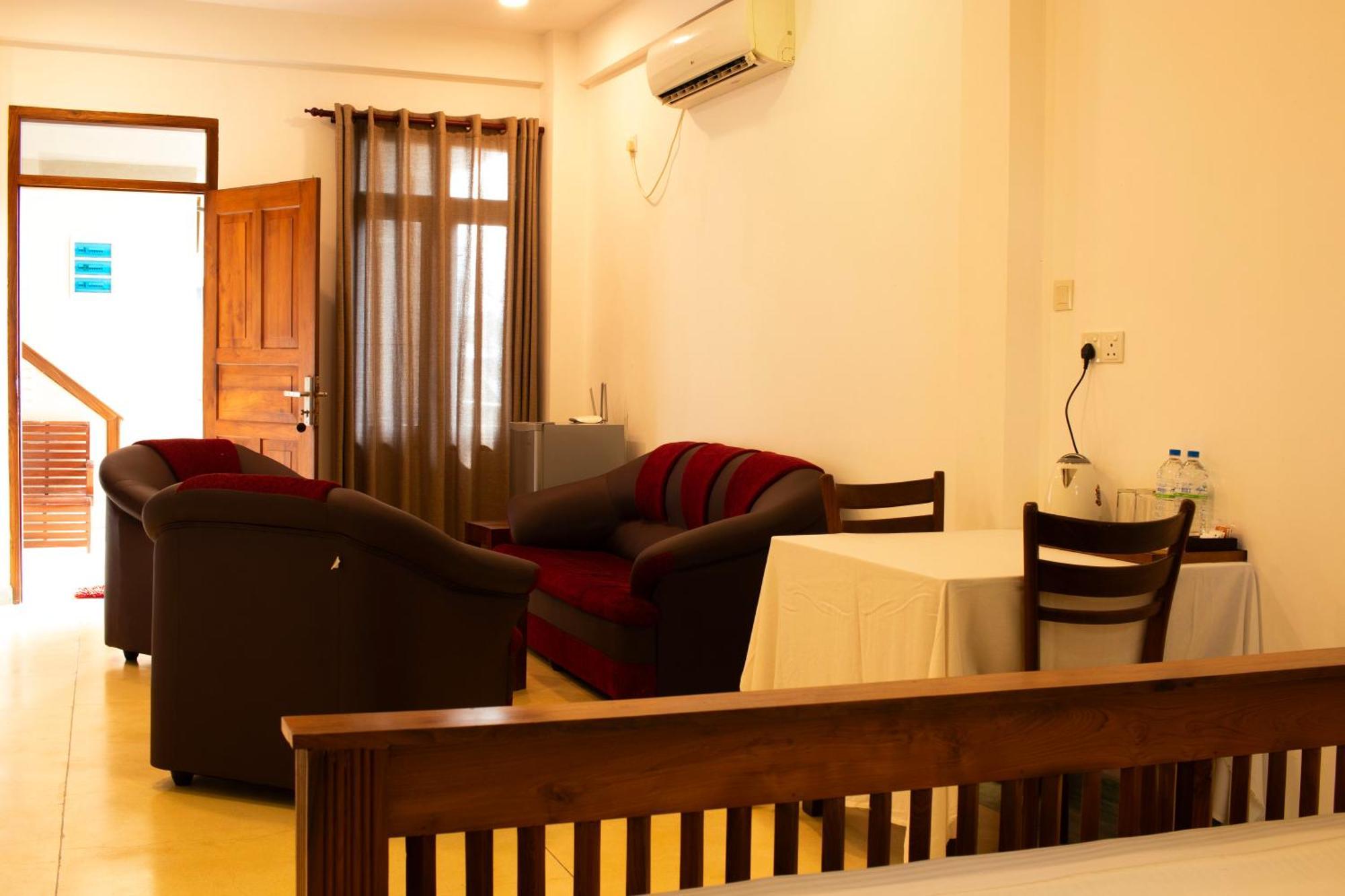 Hotel Coconut Bar Sea Lodge Beruwala Exterior foto